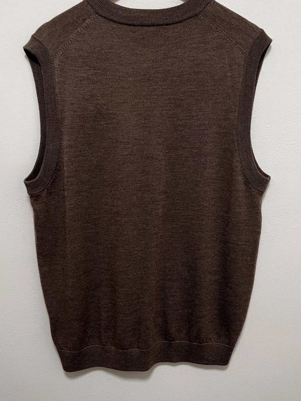 Hart Shaffner Marx 100% Merino Wool Vest Size Large NWT